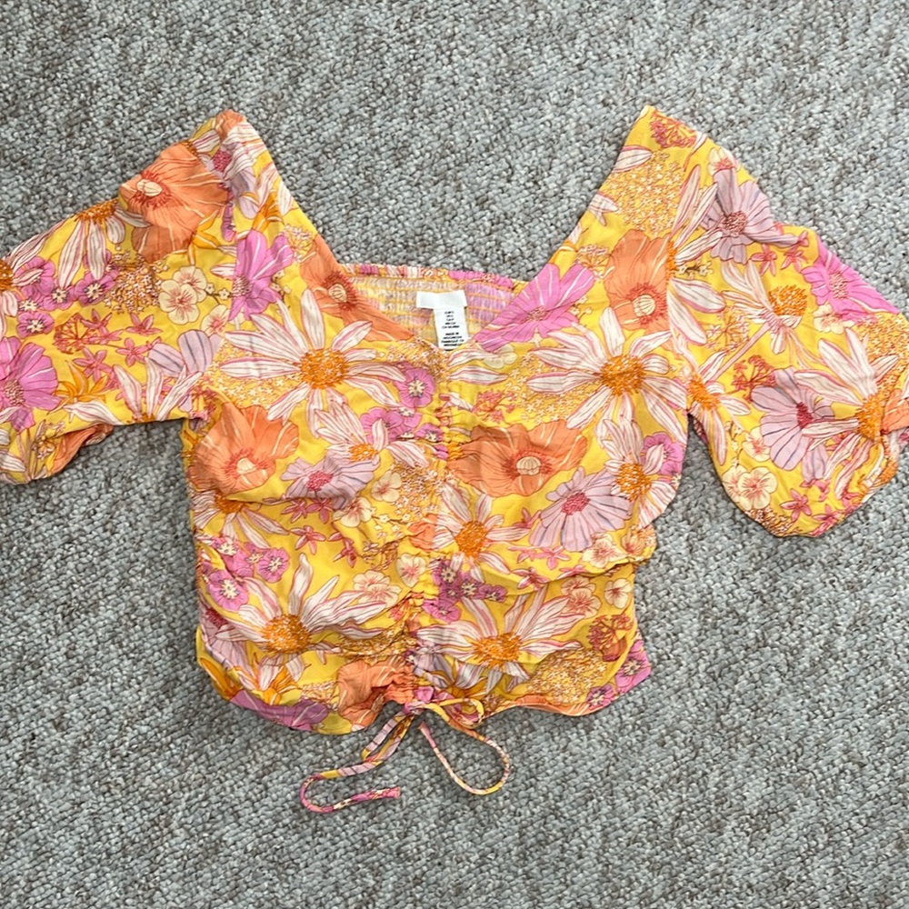 H&M floral top